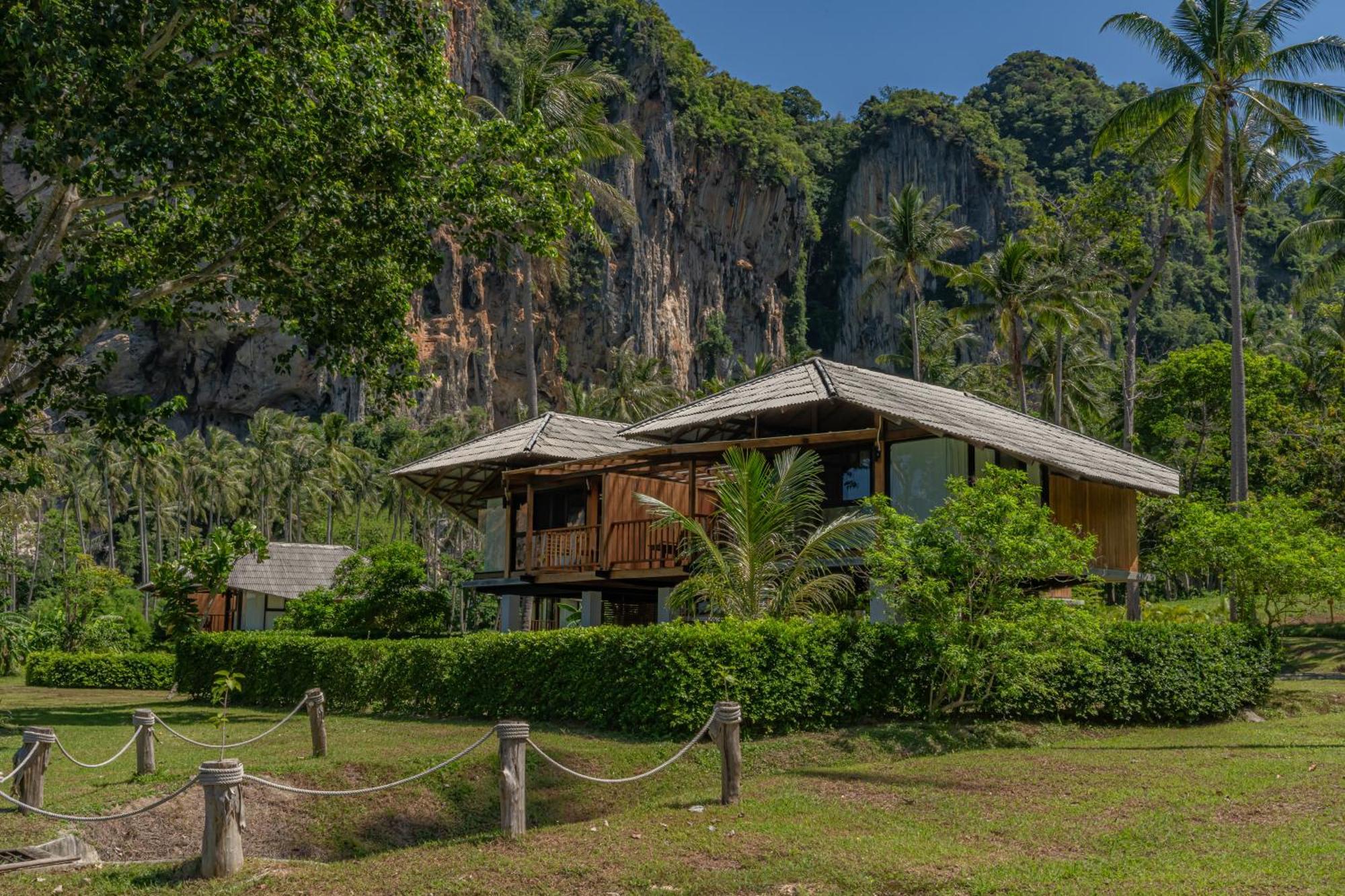 Отель Tinidee Hideaway Krabi - Sha Extra 3*